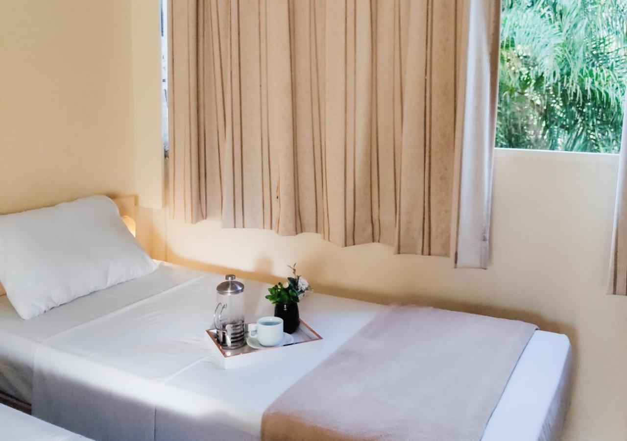 Hotel Harbor Inn ลอนดริน่า ภายนอก รูปภาพ