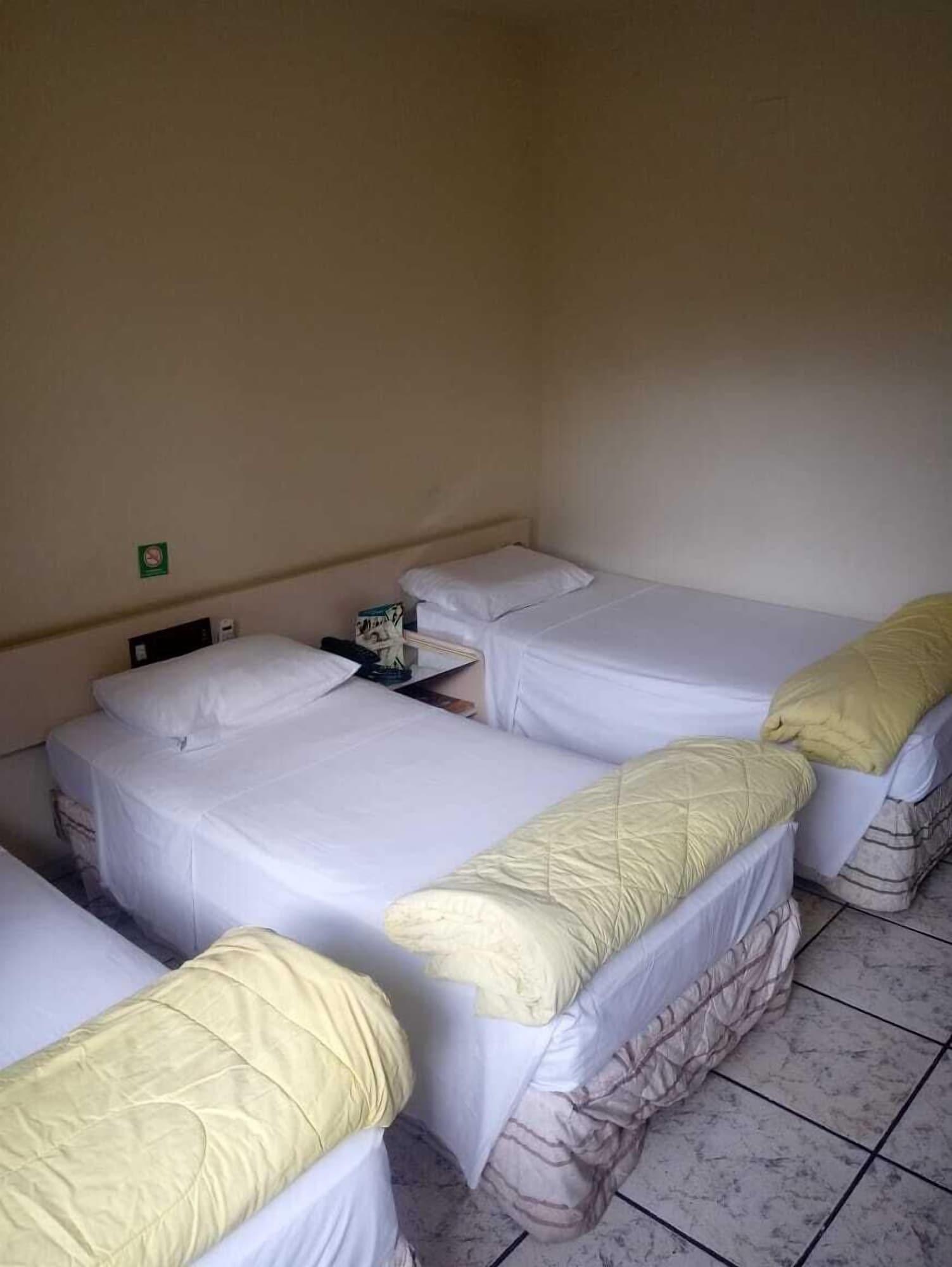 Hotel Harbor Inn ลอนดริน่า ภายนอก รูปภาพ